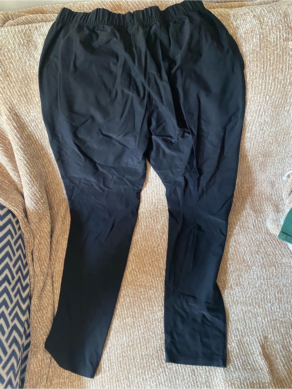 Men's Black Elastic-Waist Pants
